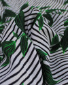 Tecido Crepe de Viscose Italiano Ramos em Listras Verde, Preto e Branco