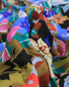 Tecido Viscose Italiano Campo Floral Abstrato Colorido
