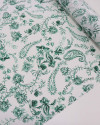 Tecido Cambraia de Algodão Ramos em Cashmere Branco e Verde
