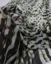 Tecido Crepe Chiffon Estampa Abstrata Branco e Tons de Verde