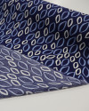 Tecido Viscose Folhas em Rascunho Branco e Tons de Azul