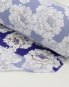 Tecido Crepe Silk Macro Flores Branco e Violeta