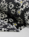 Tecido Crepe de Viscose Tapete Floral Offwhite e Preto