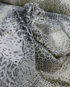 Tecido Crepe de Seda Mista Animal Print em Barras Cinza e Amarelo