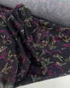 Tecido Crepe de Viscose Pássaros Abstratos Pêssego, Rosa e Preto