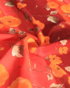 Tecido Crepe Chiffon Italiano Barrado Vertical e Flores Laranja e Tons Quentes