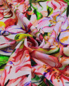 Tecido Viscose Italiano Flores de Hibisco Colorido