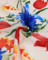 Tecido Crepe Chiffon Italiano Macro Flores Coloridas e Offwhite