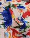Tecido Crepe Chiffon Italiano Macro Flores Coloridas e Offwhite