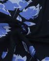 Tecido Crepe de Viscose Italiano Folhagens Abstratas Tons de Azul e Preto