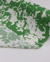 Tecido Viscose Texturizada Folhagens Abstratas Offwhite e Verde