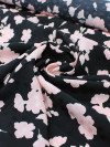 Tecido Viscose Italiana Macro Buquê Rosé e Preto