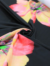 Tecido Crepe Italiano Maxi Flores Colorido e Preto
