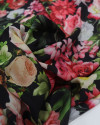 Tecido Crepe Silk Flores Diversas Colorido e Preto