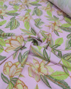Tecido Viscose Flores em Rabisco Amarelo Verde e Rosa Bebê