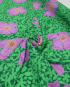 Tecido Crepe de Viscose Italiano Macro Azaléias Roxo e Verde