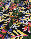 Tecido Viscose Pintura Macro Folhagens Colorido e Preto