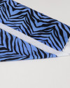 Tecido Cambraia Italiano Macro Animal Print Azul com Preto 