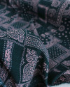 Tecido Viscose Texturizada Cashmere e Recortes Verde Esmeralda e Rosé