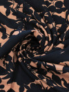 Tecido Viscose Folhas Nude e Preto