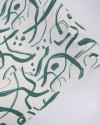 Tecido Crepe Koshibo Pinturas Abstratas Verde Esmeralda e Offwhite